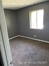 2039 Ottawa St in Leavenworth, KS - Building Photo - Building Photo