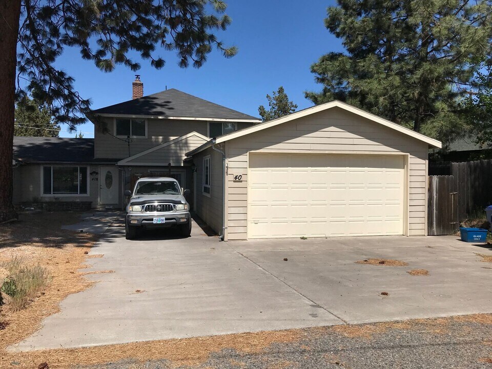 40 SE Taft Ave in Bend, OR - Building Photo