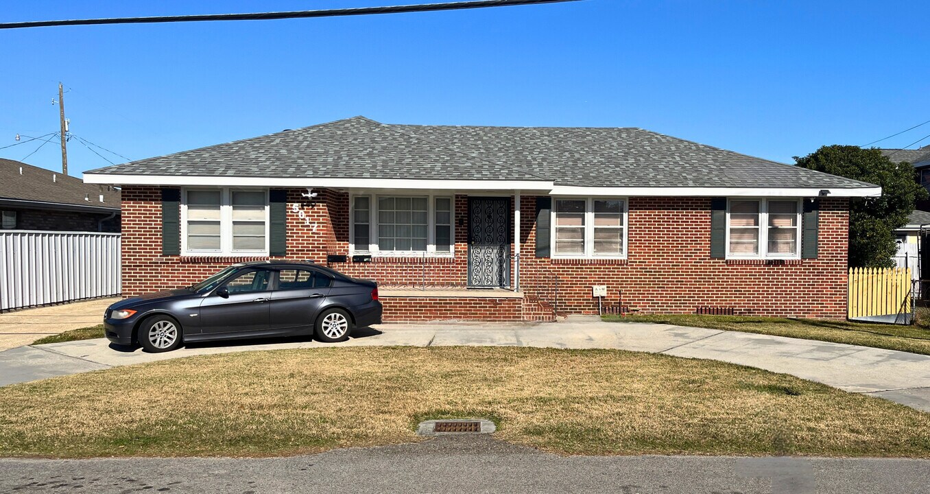5017 Soldier St in Metairie, LA - Foto de edificio