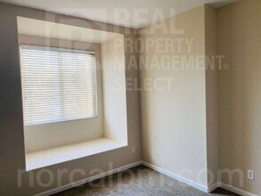 116 Burgundy Ct in Martinez, CA - Building Photo - Building Photo