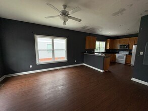 862 W 43rd St in Norfolk, VA - Building Photo - Building Photo