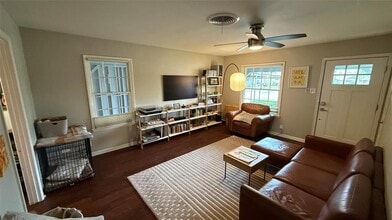 8206 Kromer St in Austin, TX - Building Photo - Building Photo