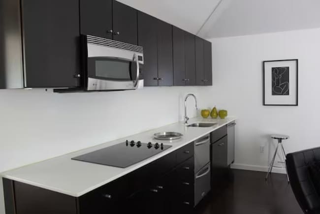 46 Spring St, Unit LOFT Short Term