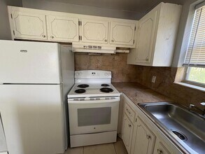 298 Windsor N in West Palm Beach, FL - Building Photo - Building Photo