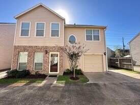 2213 Naomi St in Houston, TX - Building Photo