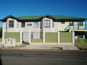 Lancon Apartments in Laredo, TX - Building Photo