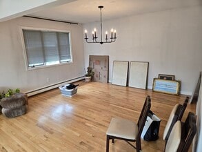 401 2nd St in Palisades Park, NJ - Foto de edificio - Building Photo