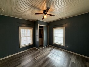 586 Dixon Rd in Albertville, AL - Building Photo - Building Photo