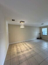 11668 NW 88th Ln in Doral, FL - Building Photo - Building Photo