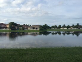 10901 NW 83rd St in Doral, FL - Building Photo