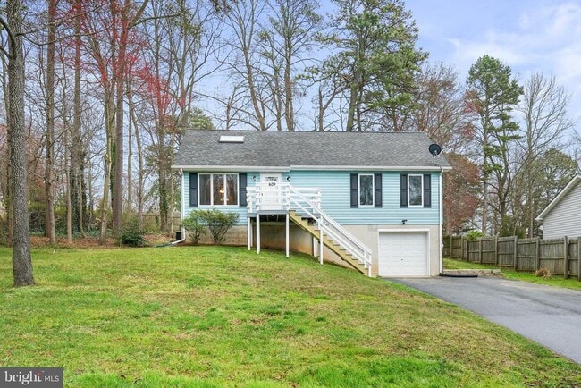property at 609 N Ogle St