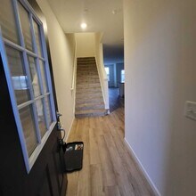 2227 Horseshoe Cir in Naperville, IL - Building Photo - Building Photo