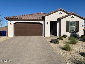 11242 W Luxton Ln in Tolleson, AZ - Building Photo