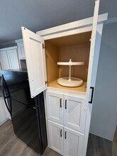 8925 Beechwood Dr in Kalamazoo, MI - Building Photo - Building Photo