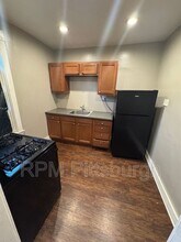311-313 W Burgess St in Pittsburgh, PA - Building Photo - Building Photo