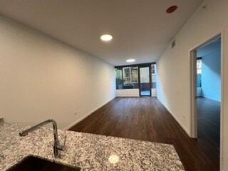 3478 N Broadway-Unit -236 in Chicago, IL - Building Photo - Building Photo