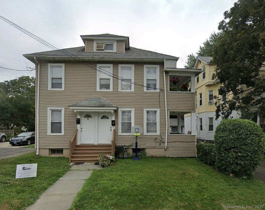 80-82-82 Hazel St in Hartford, CT - Building Photo