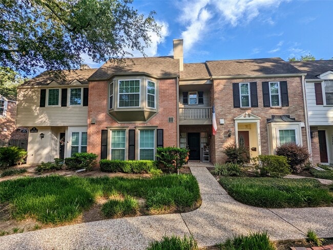 13374 Trail Hollow Dr in Houston, TX - Building Photo - Building Photo