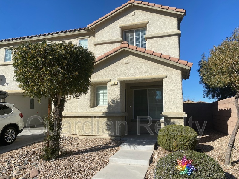 66 Branch Field Ave in Las Vegas, NV - Building Photo