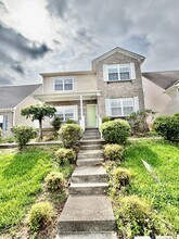 184 Acorn Falls Dr in Lexington, KY - Building Photo - Building Photo