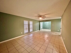 3801 Rainford Dr in Memphis, TN - Building Photo - Building Photo