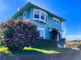 1004 K St in Eureka, CA - Building Photo