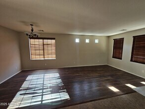 1867 S Seton Ave in Gilbert, AZ - Building Photo - Building Photo