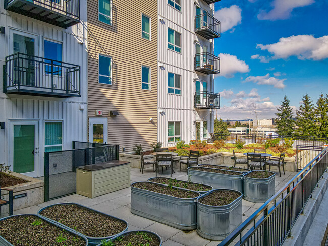 Heights by Vintage 55+ Active Senior Living in Seatac, WA - Building Photo - Building Photo