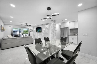 6279 Bay Club Dr in Fort Lauderdale, FL - Building Photo - Building Photo