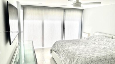 531 N Ocean Blvd in Pompano Beach, FL - Building Photo - Building Photo