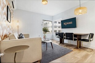 4025 Indian Creek Dr in Miami Beach, FL - Building Photo