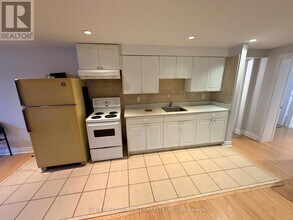 59 Christina Crescent in Toronto, ON - Building Photo - Building Photo