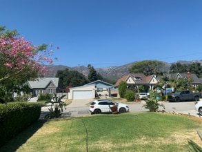 240 W Terrace St in Altadena, CA - Building Photo - Building Photo