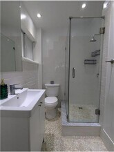 609 NE 14th Pl in Fort Lauderdale, FL - Building Photo - Building Photo