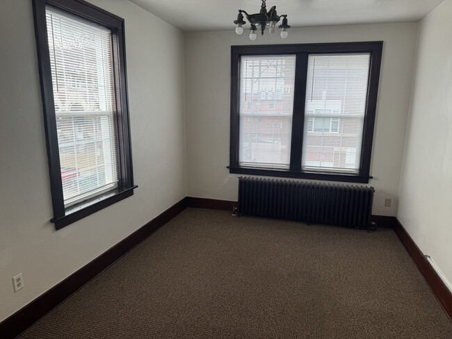 property at 400 N Main St