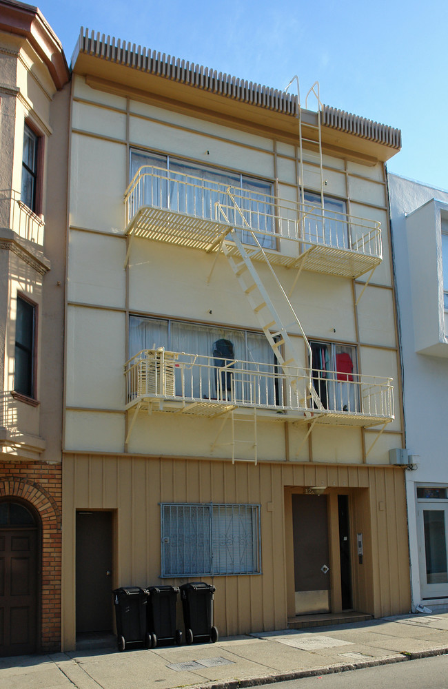 1242 Pacific Ave in San Francisco, CA - Building Photo - Building Photo