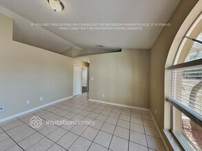 2252 S Chamberlain Blvd in North Port, FL - Building Photo - Building Photo