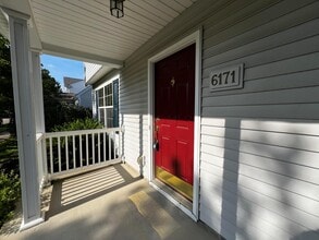 6171 Womersley Dr in New Albany, OH - Building Photo - Building Photo