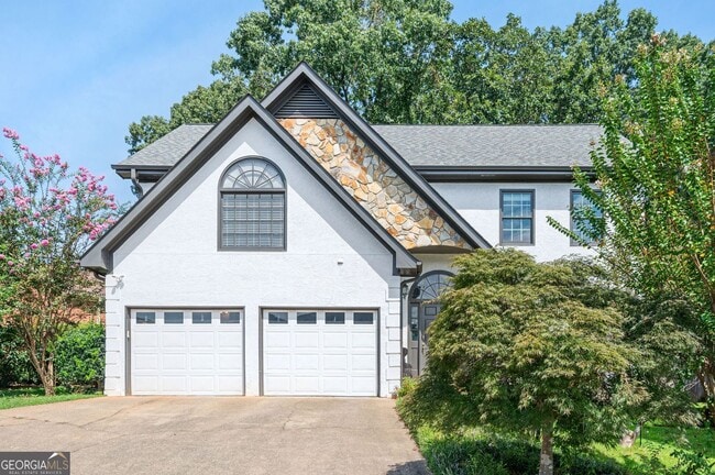property at 983 Bridgegate Dr NE