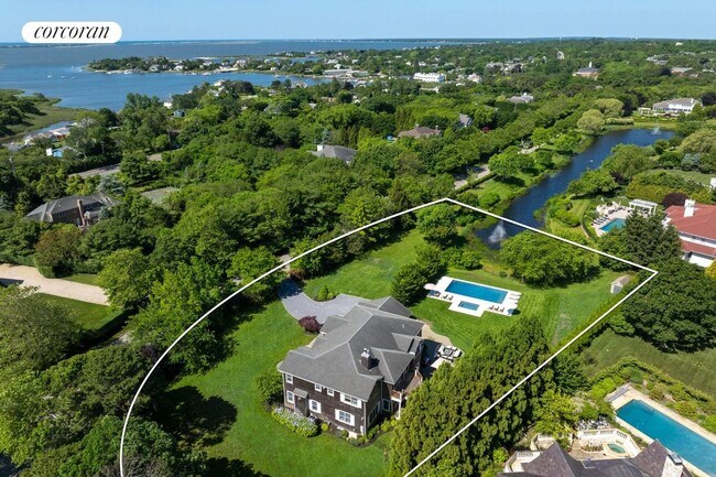 property at 15 Parrish Pond Ln