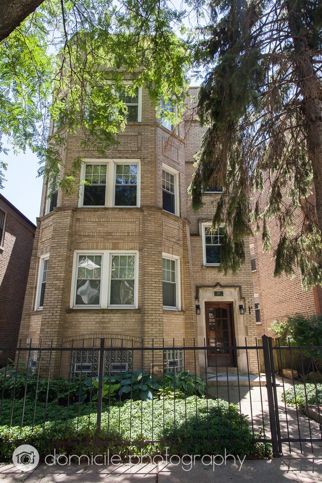property at 2141 W Arthur Ave
