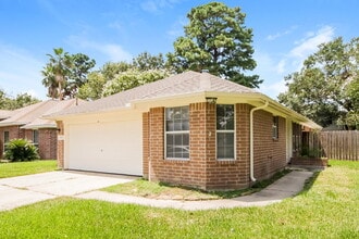 26126 Cypresswood Dr in Spring, TX - Building Photo - Building Photo