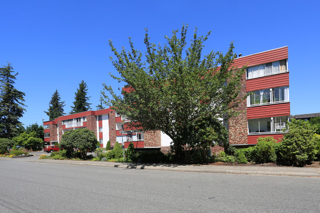 Elmwood Manor in Abbotsford, BC - Building Photo - Building Photo