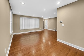 303 N Harvey St in Griffith, IN - Building Photo - Building Photo