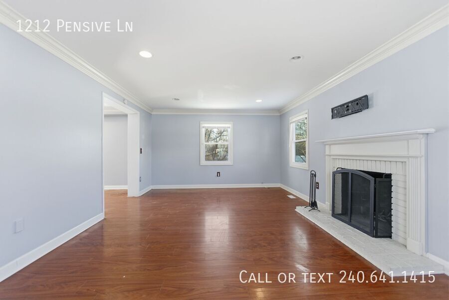 1212 Pensive Ln in Bowie, MD - Building Photo