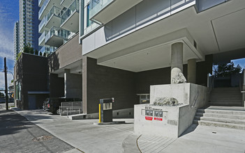 MC2 - South in Vancouver, BC - Building Photo - Building Photo