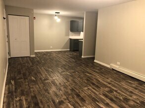 9954 S 84th Terrace in Palos Hills, IL - Building Photo - Building Photo