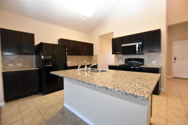 5725 Roderick Dr in Austin, TX - Building Photo - Building Photo