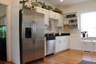 50 Fiske St, Unit 1 in Waltham, MA - Building Photo