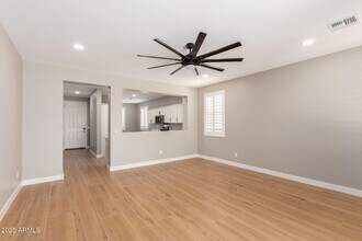 19153 W Centerra Dr in Buckeye, AZ - Foto de edificio - Building Photo